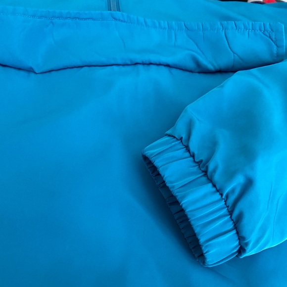 FOREVER21 cropped blue windbreaker - Picture 3 of 4